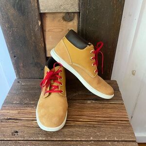 Timberland Juniors Boys 7 Groveton Plain Toe Chukka